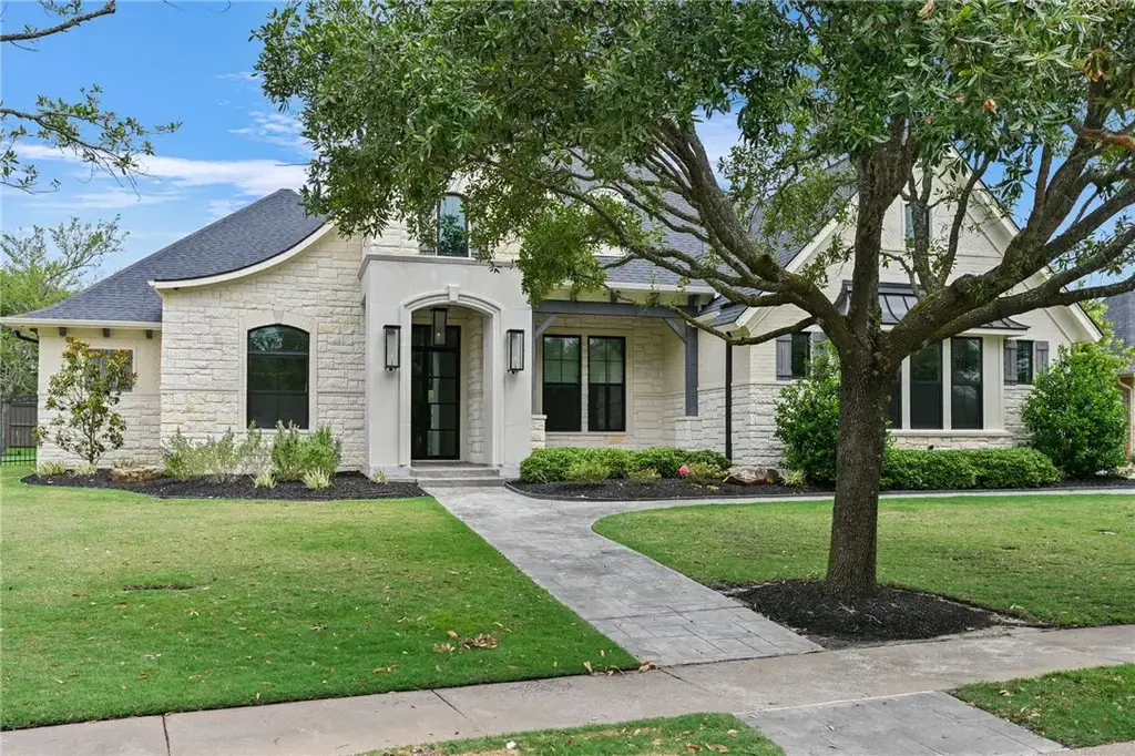 5115 Inverness Drive, Bryan