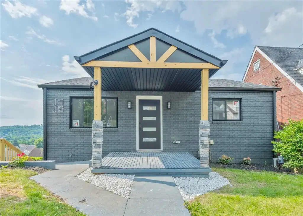 1715 Pierce Street, Aliquippa