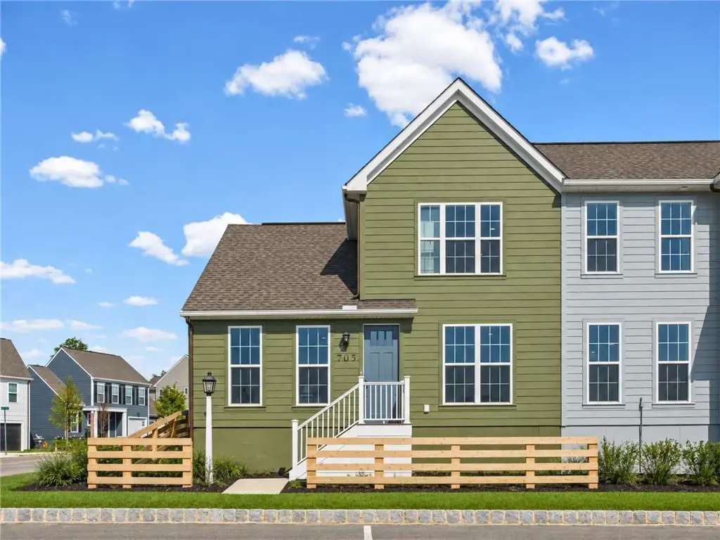703 Bower Street, Cranberry