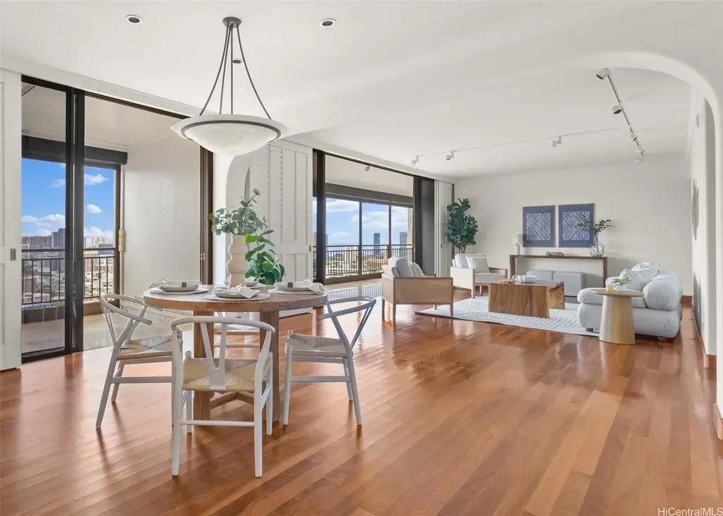 1010 Wilder Avenue # 1501, Honolulu