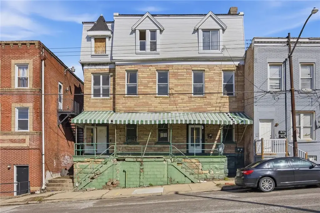 2803-2805 Wylie Avenue , Hill District