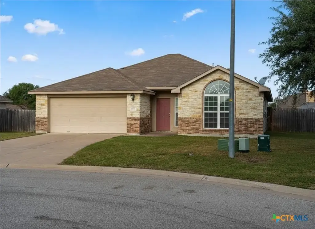 1222 Abbey Ridge, Temple