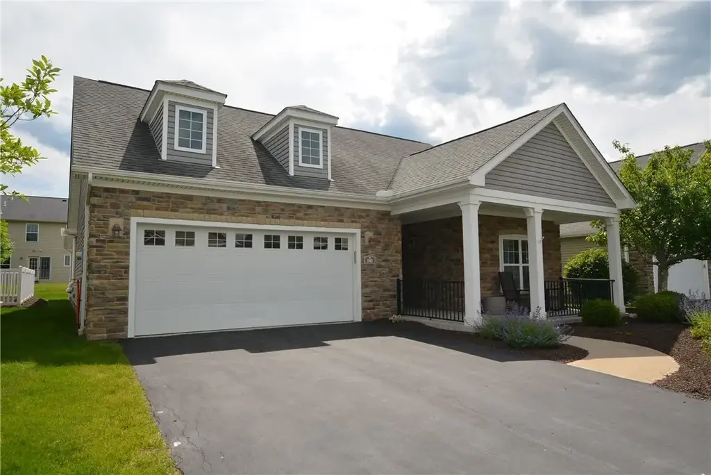142 Cobblestone Drive , Ohio