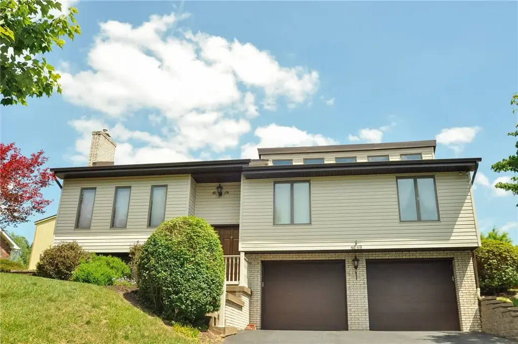 4048 Briarwood Drive , Hempfield