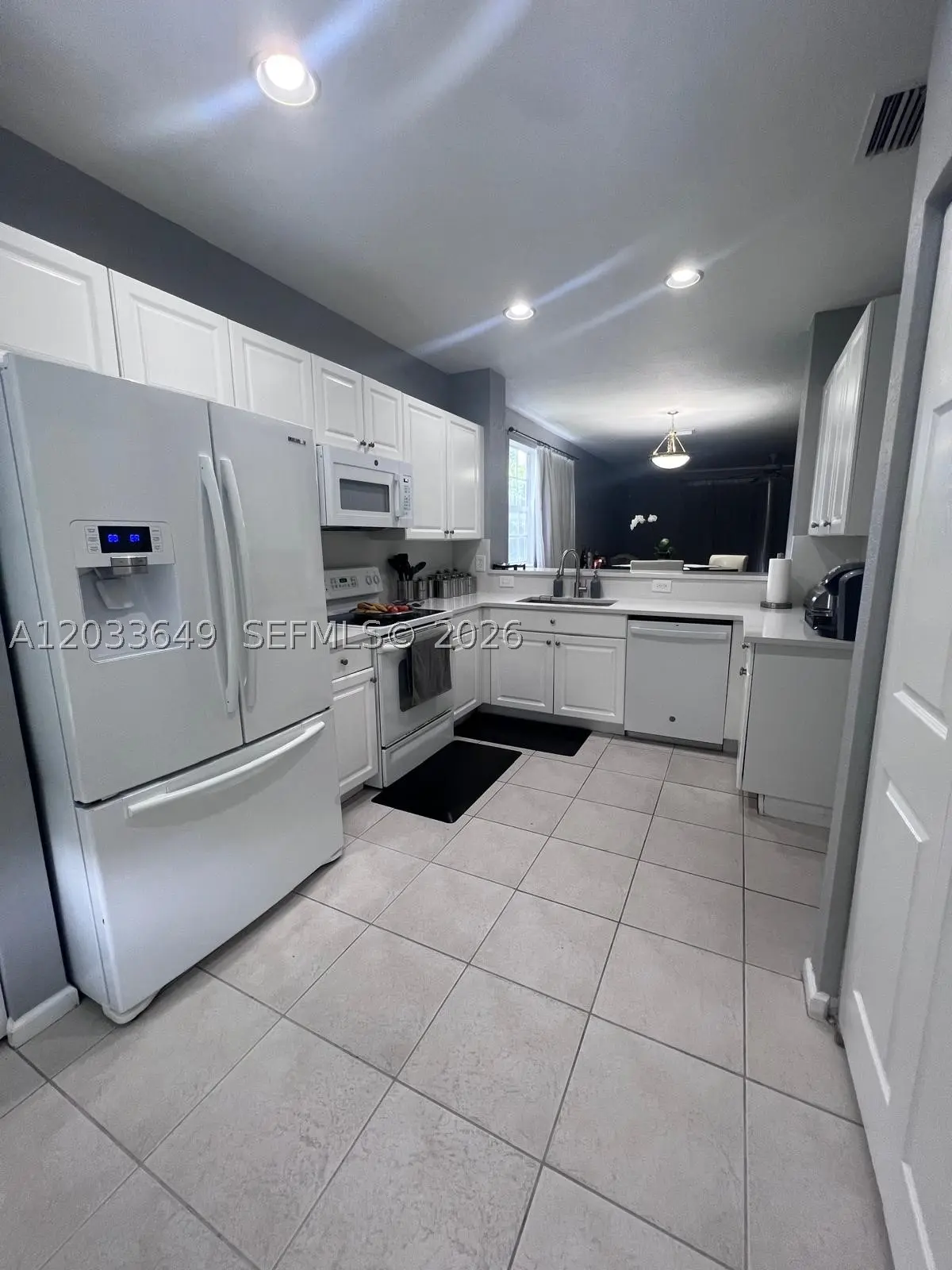 4 of 33 - 681 Nw 42nd Avenue, Plantation, FL