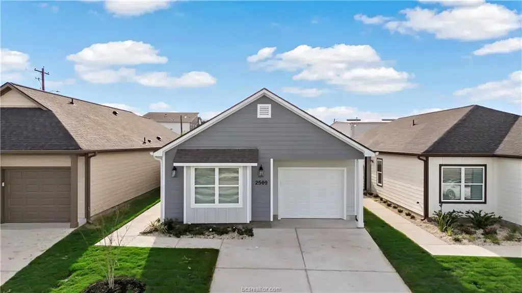 2509 Shady Route Lane, Bryan