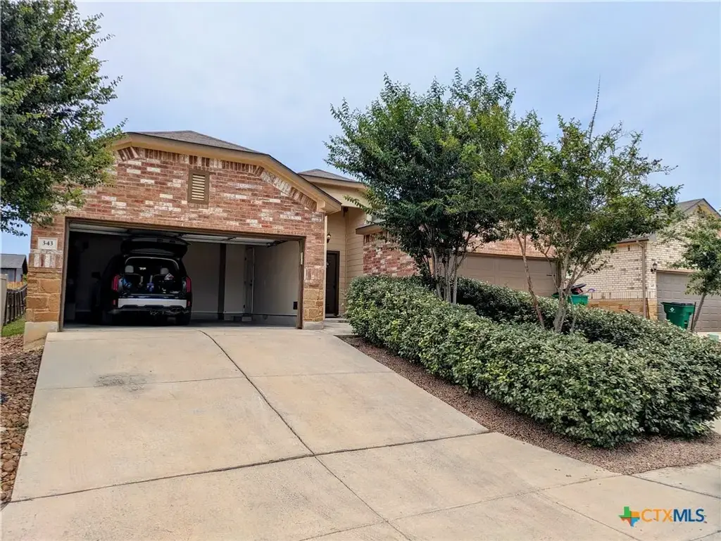 343&345 Emma Drive, New Braunfels