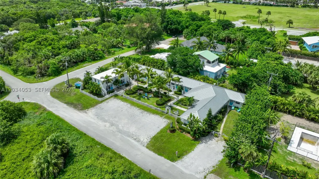 2502 Tamarind Dr, Fort Pierce