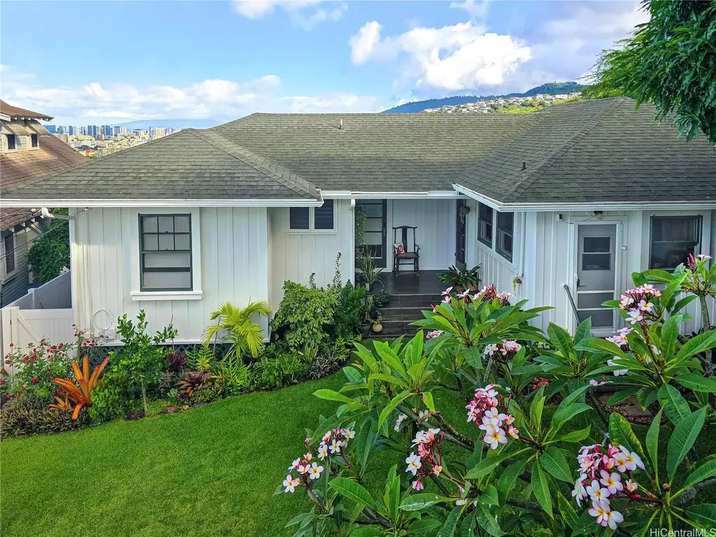 1341 Highview Place, Honolulu