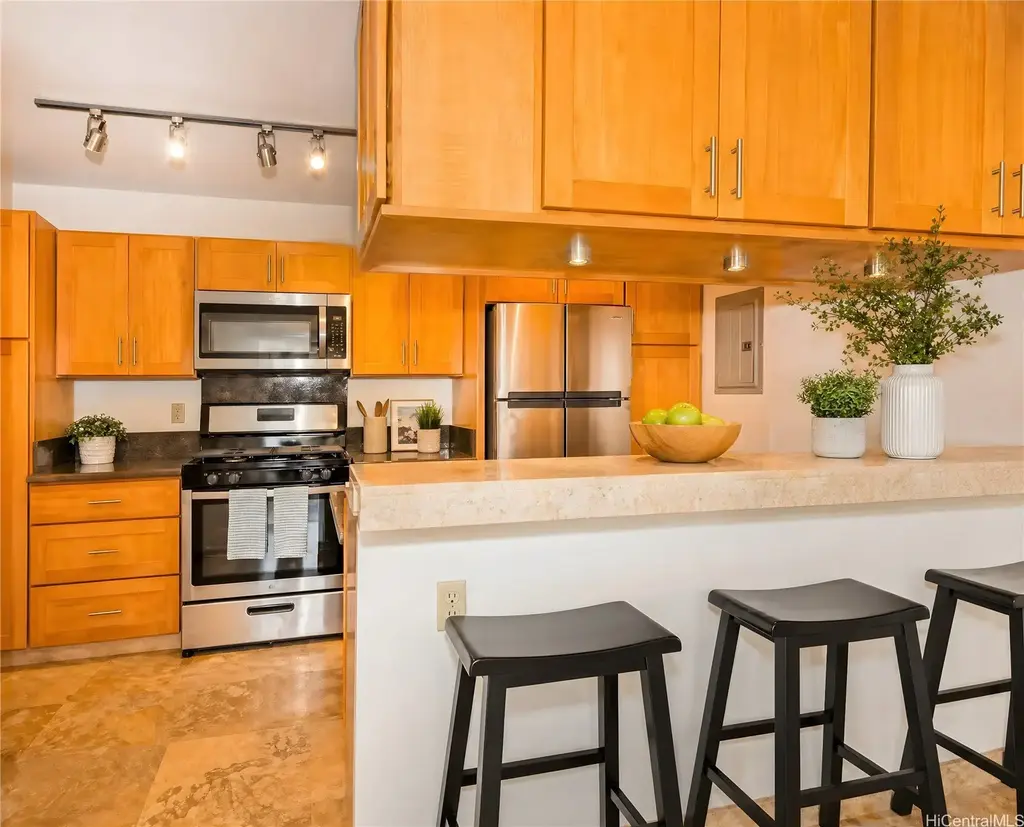 91-1135 Puamaeole Street # 20d, Ewa Beach