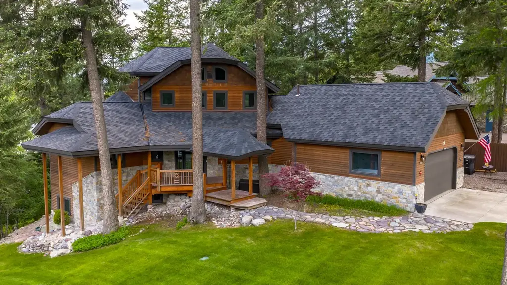 15 Marina Crest Lane, Whitefish
