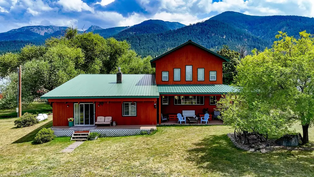 42377 Windy Ridge Lane, Ronan