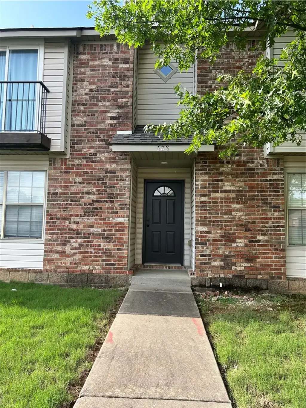 688 Sycamore Street, Fayetteville
