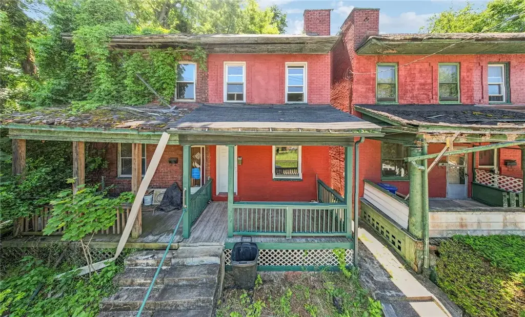203 Burgess Street, Perry Hilltop