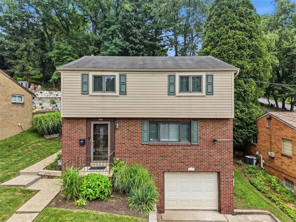 206 Glasgow Road , Forest Hills Boro