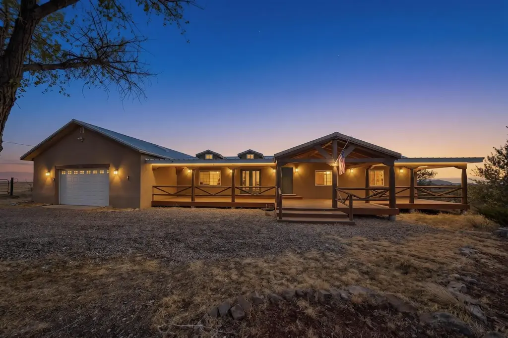 5 Wide View Lane, Santa Fe