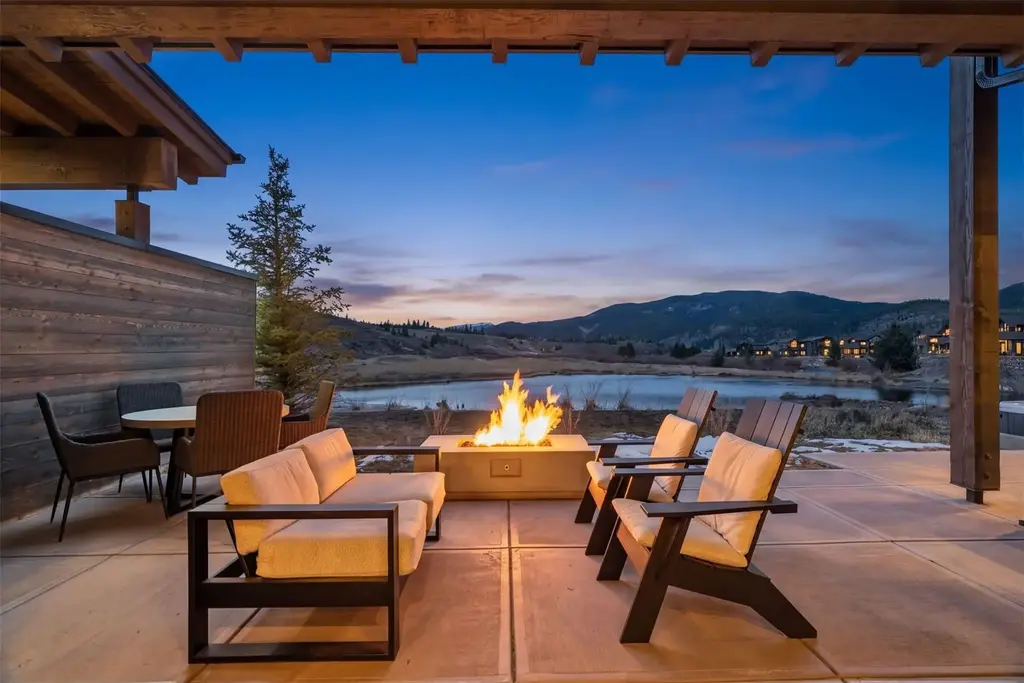 138 Monitor Drive, Breckenridge