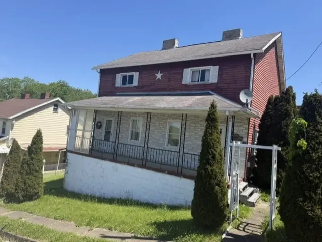 940 Second Street, Menallen