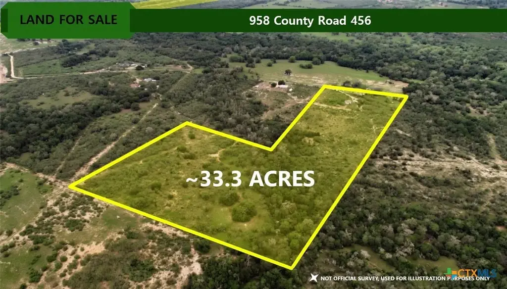 958 County Road 456, Waelder