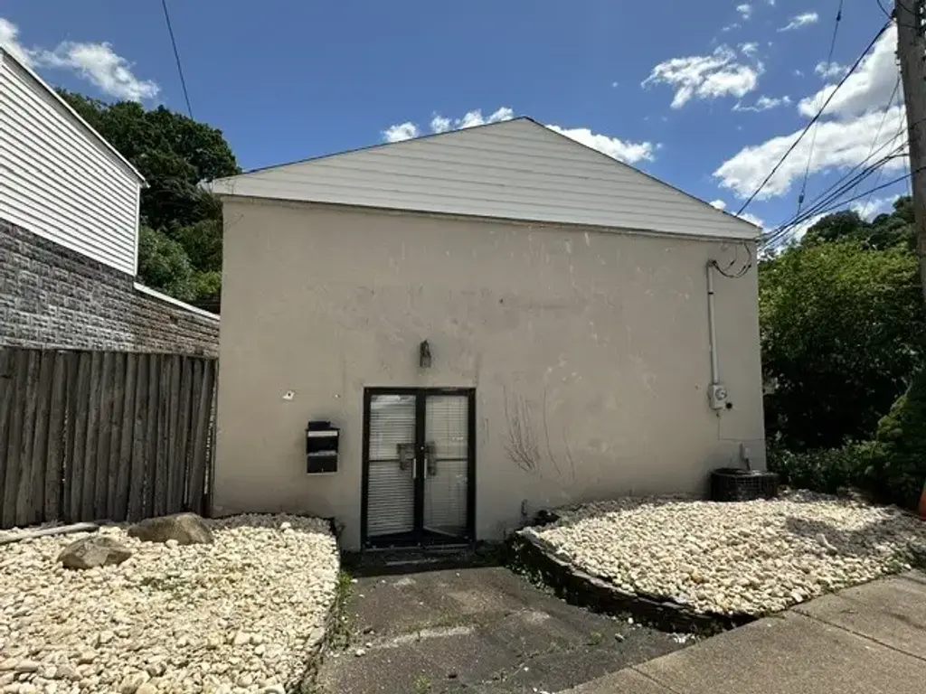 454 8th Avenue , West Homestead
