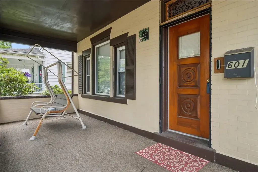 601 Walnut Street , Latrobe