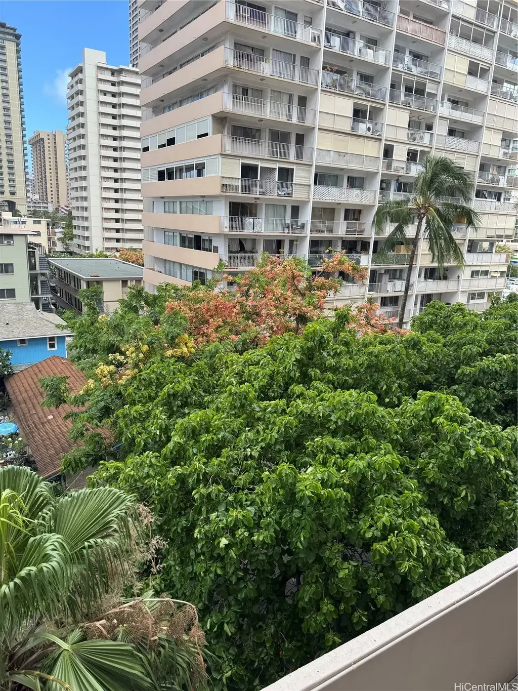 (unit #113) 430 Keoniana Street, Honolulu