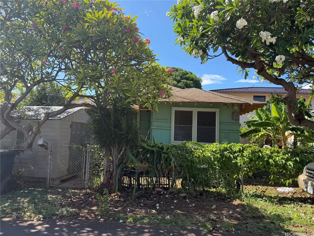 3258 Hoolulu Street, Honolulu