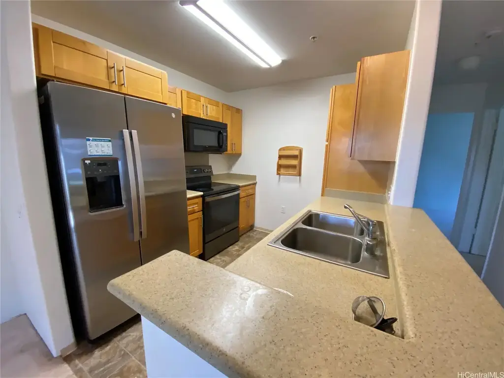 91-1009 Kamaaha Avenue # 505, Kapolei