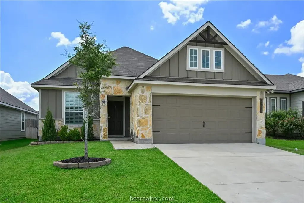 2011 Kathryn Drive, Bryan