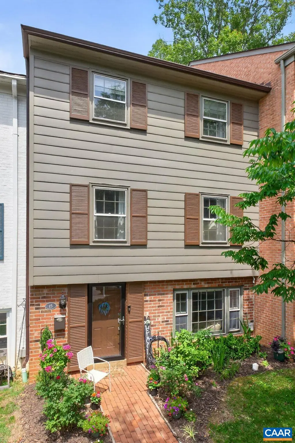 15 Georgetown Green, Charlottesville