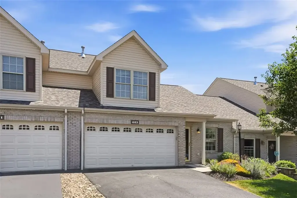 403 Katy Lane , Collier
