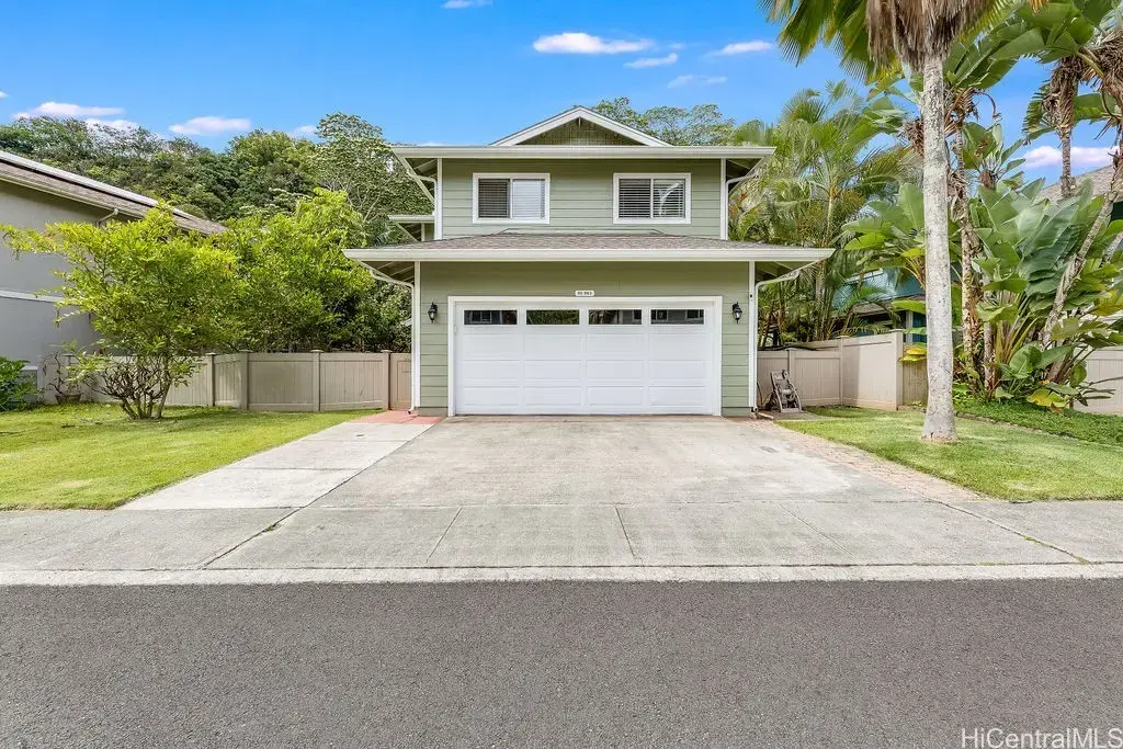95-983 Wikao Street # 17, Mililani