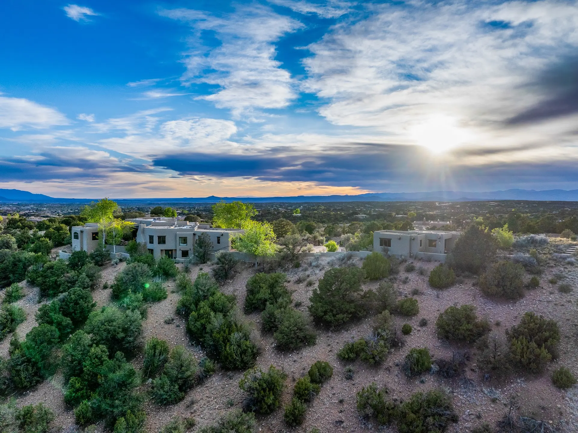 148 Barranca Road, Santa Fe