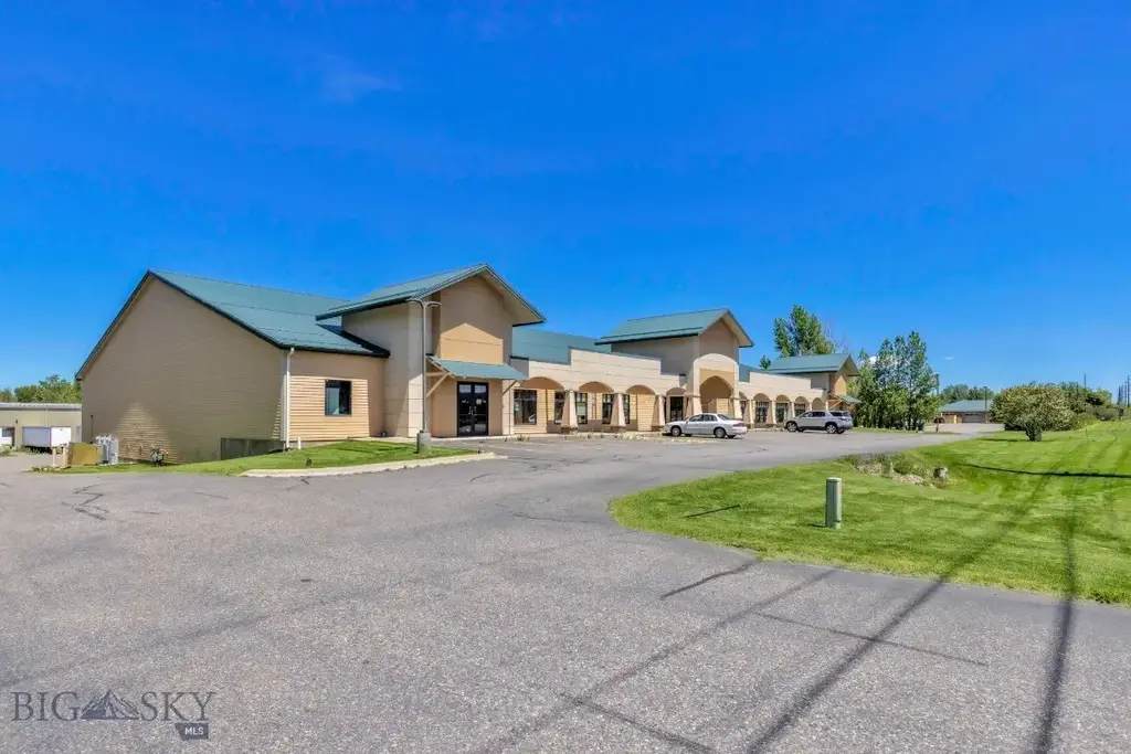 8247 Huffine Lane, Bozeman