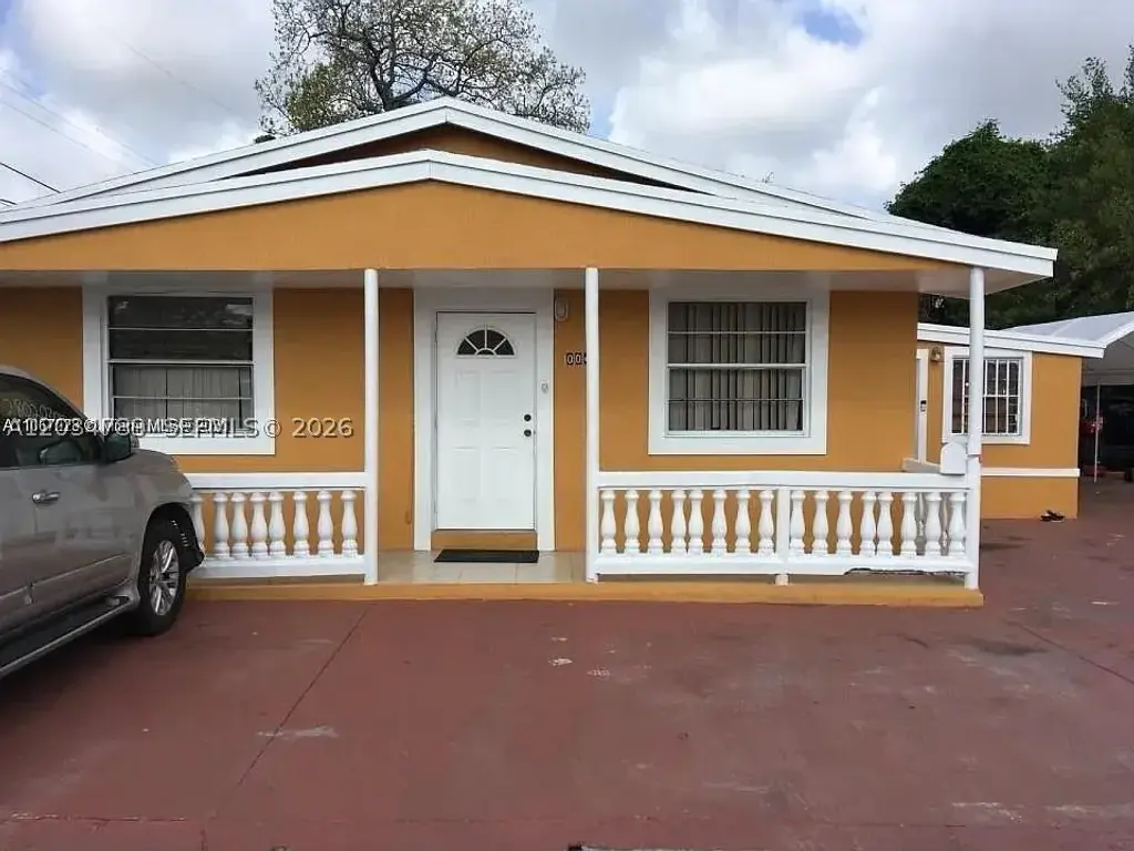 10040 Nw 8th Ave, Miami