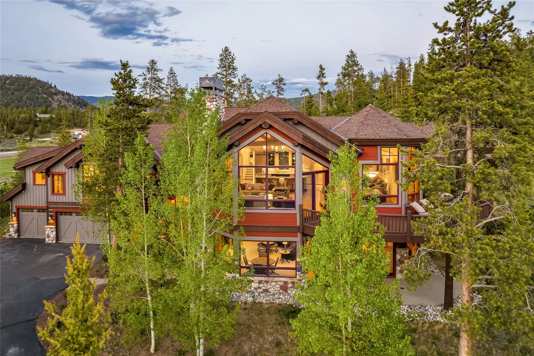 196 Marks Lane, Breckenridge