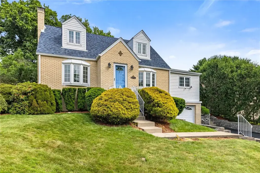 44 Hollow Haven Drive , Baldwin Boro