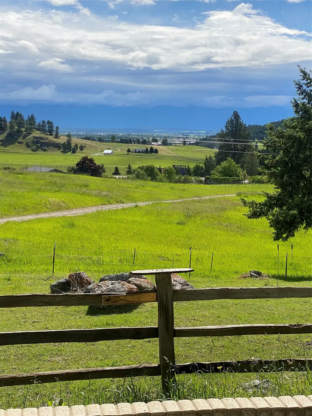 3200 Airport Road, Kalispell