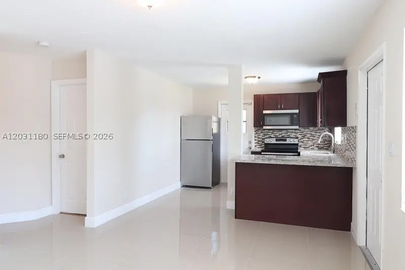 2 of 18 - 1861 Nw 59th Way, Sunrise, FL