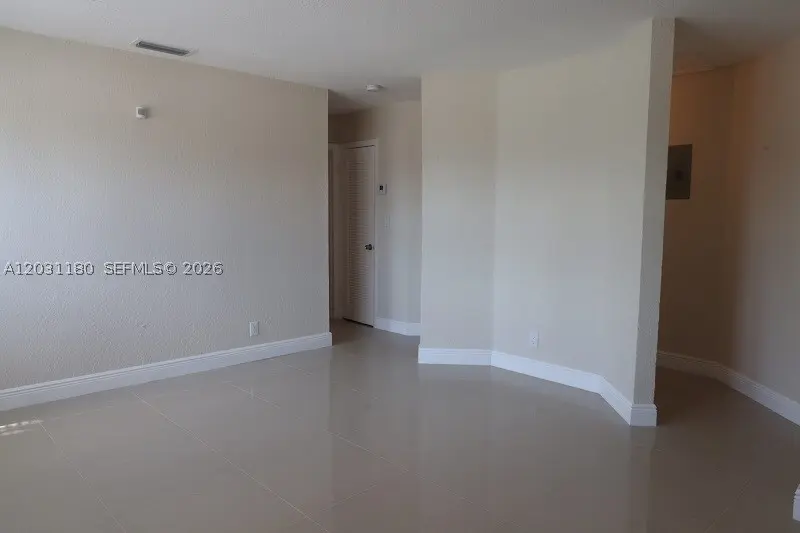 4 of 18 - 1861 Nw 59th Way, Sunrise, FL