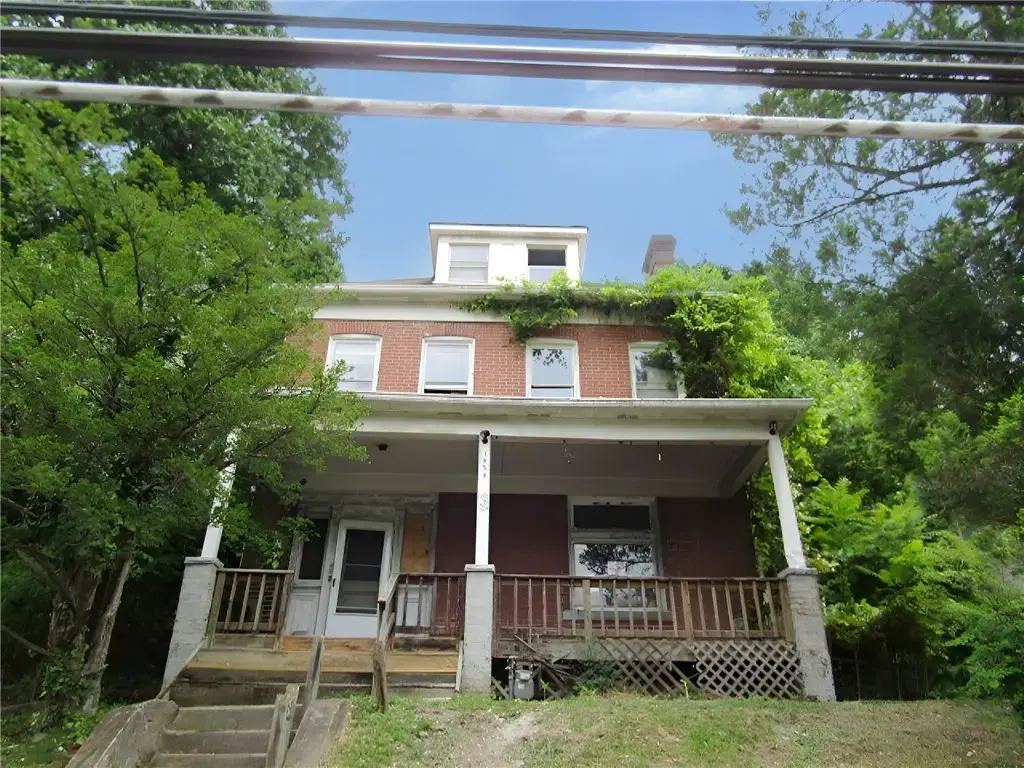 1058 Blackadore Street , Homewood Brushton