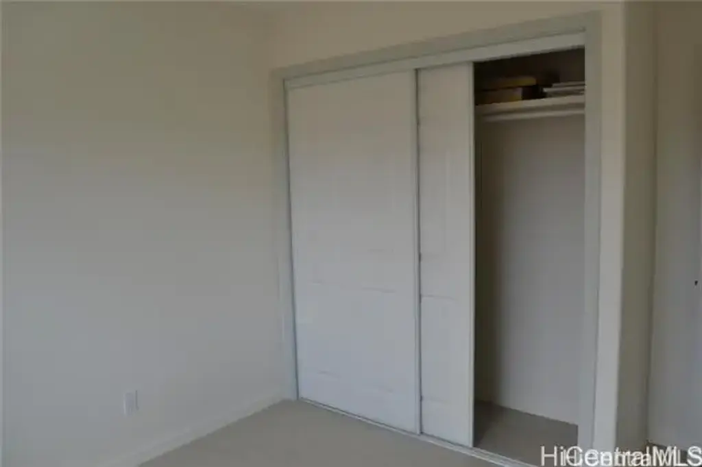 98-212 Kaulike Drive # 102, Pearl City