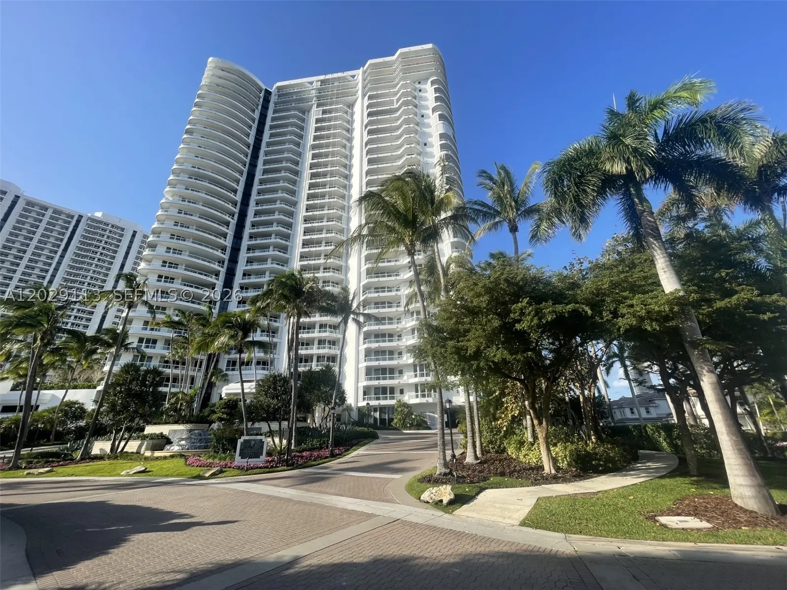 2 of 62 - 21050 Ne 38th Avenue #305, Aventura, FL