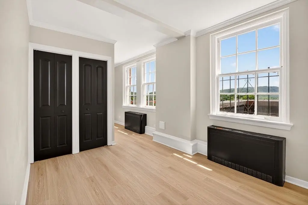 500 Court Sq 406, Charlottesville