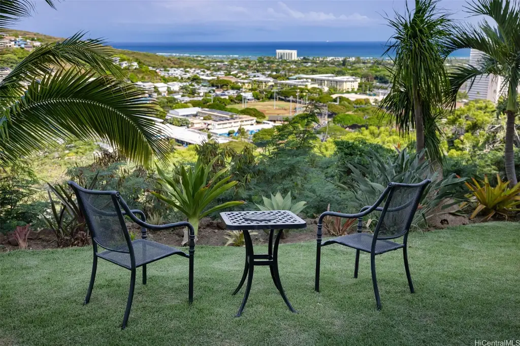 1603 D Paula Drive, Honolulu