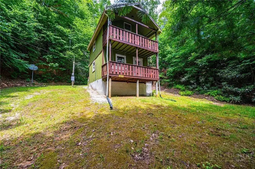4462 Maple Grove Church Road, Collettsville