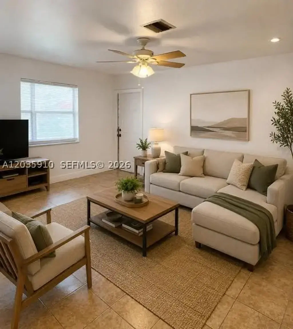 356 Sw 2nd Pl 1-3, Pompano Beach