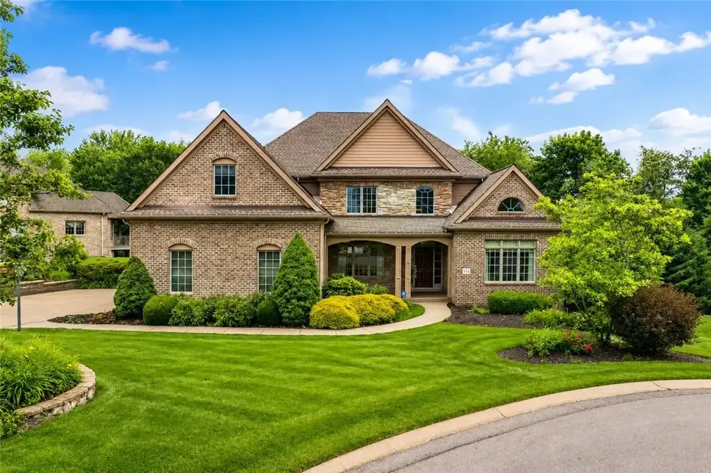 531 Laurel Oak Drive , Ohio