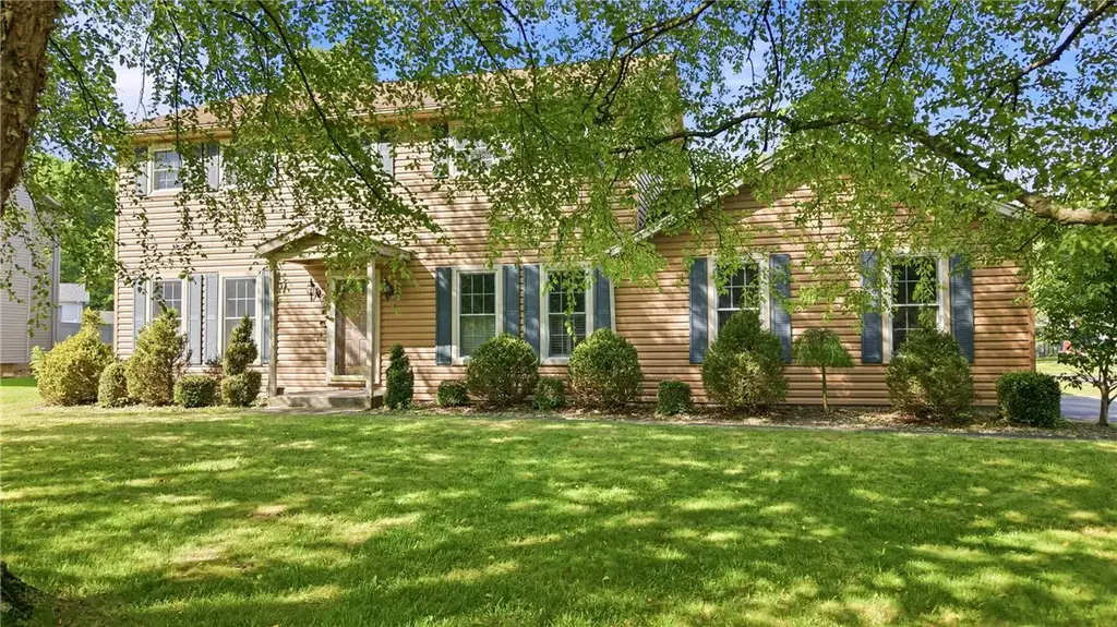 1720 Susan Court , Hermitage
