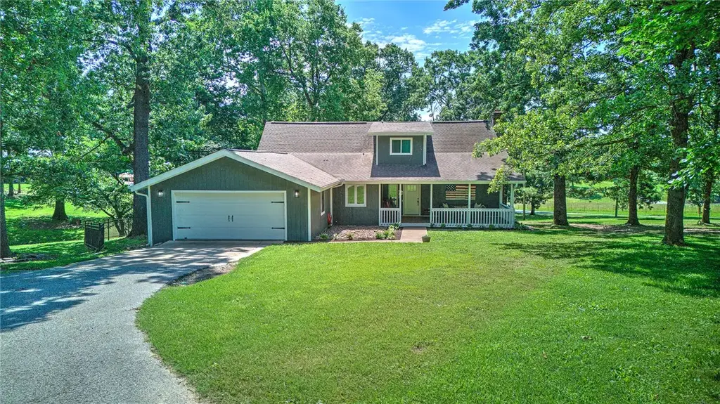 8038 E Brown Road, Lowell